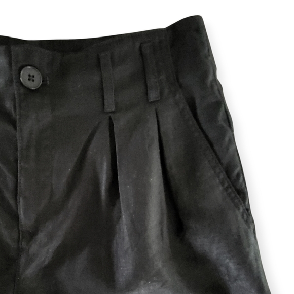 BANANA REPUBLIC Black Linen High-Waisted Pleated Dress 4" Shorts - Picture 6 of 10